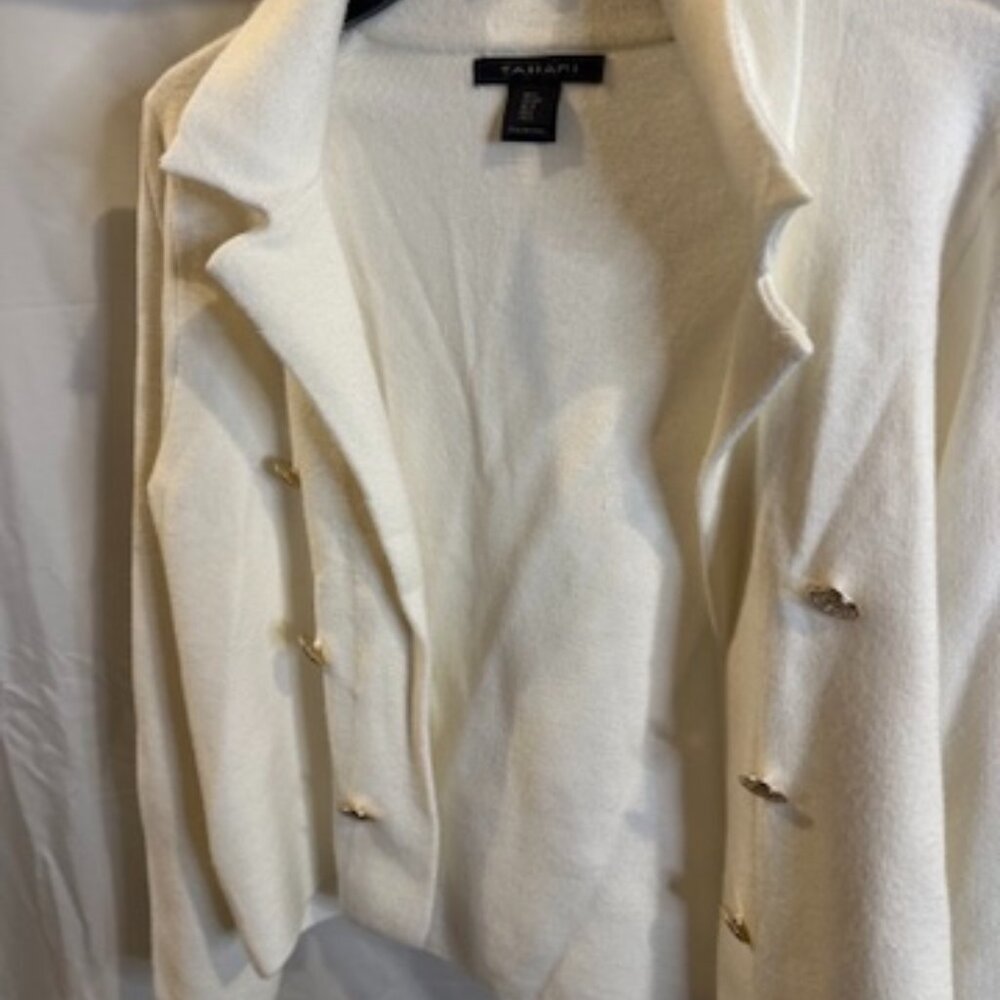 Tahari Ivory Sweater Blazer – Gold Button Detail – Size S